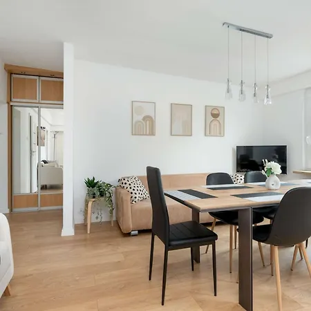 Apartament Scandinavian Style In Near Centre By Renters *